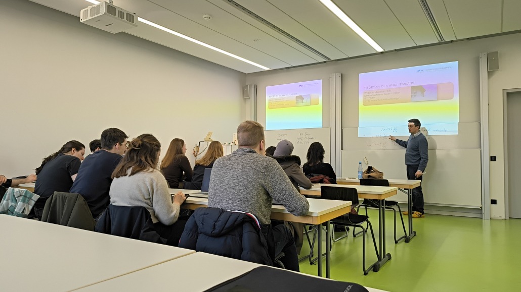 Prof. Dr. Markus Susoff and master students at Hochschule Osnabrück